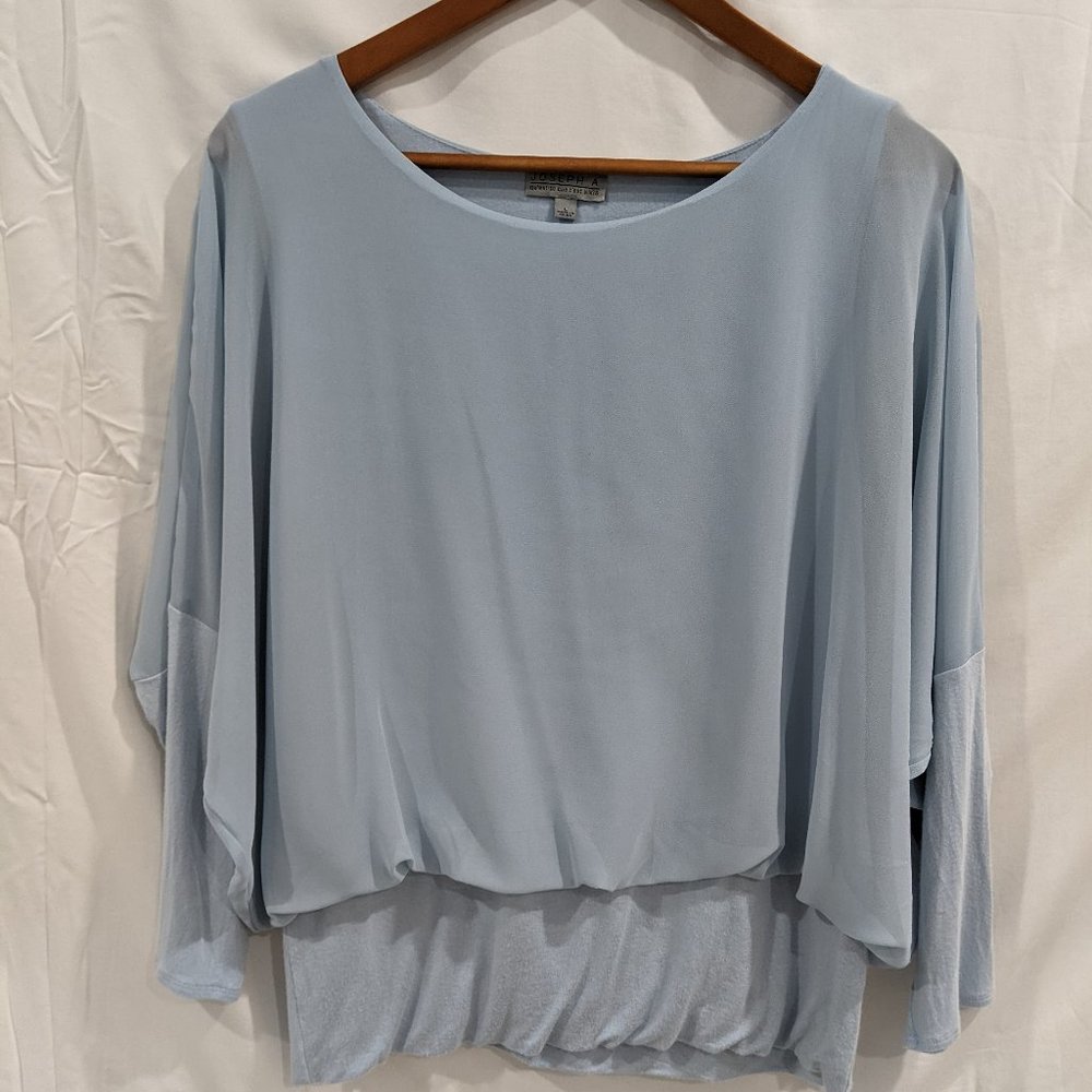 Ladies Joseph A Lightweight long sleeve summer top